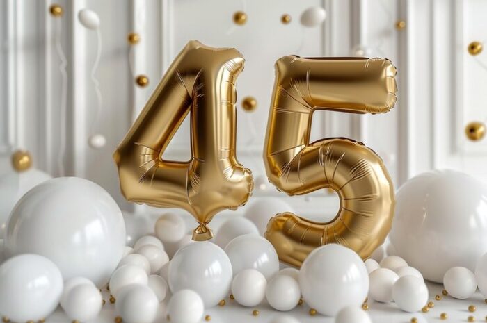Привітання з 45-річчям